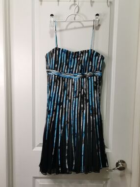JS Collections Black, Blue and White Strapless Pleated Mini Dress